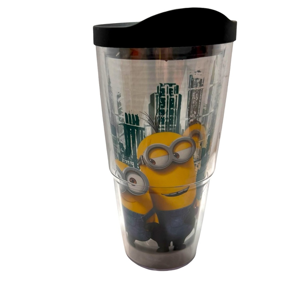 Tervis 24oz Minions Plastic Tumbler with Lid Preowned